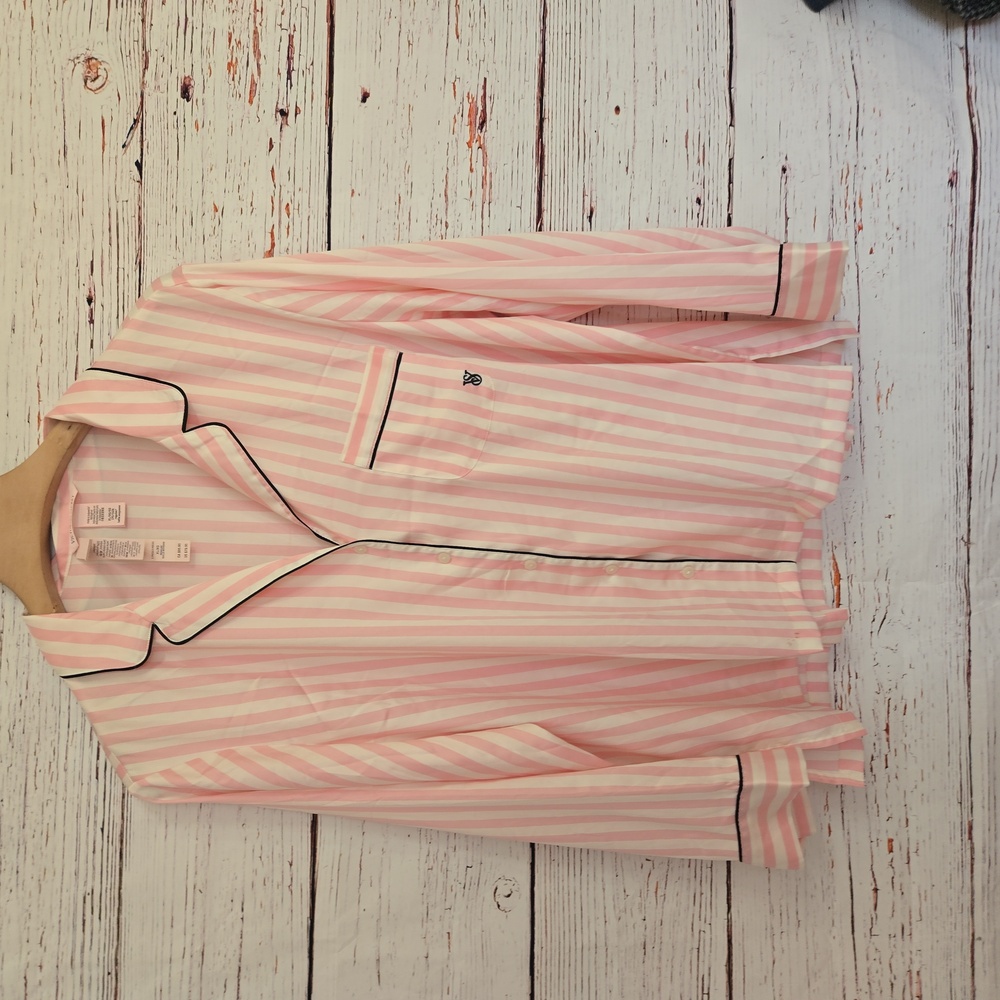 Nwt Victoria Secret Satin Pajama Satin Shirt XL